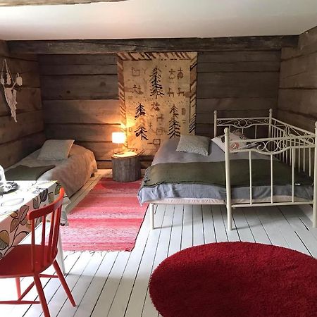 Paeivin Pirtti - Pirttikahvila Ja B&B Luosto Eksteriør billede